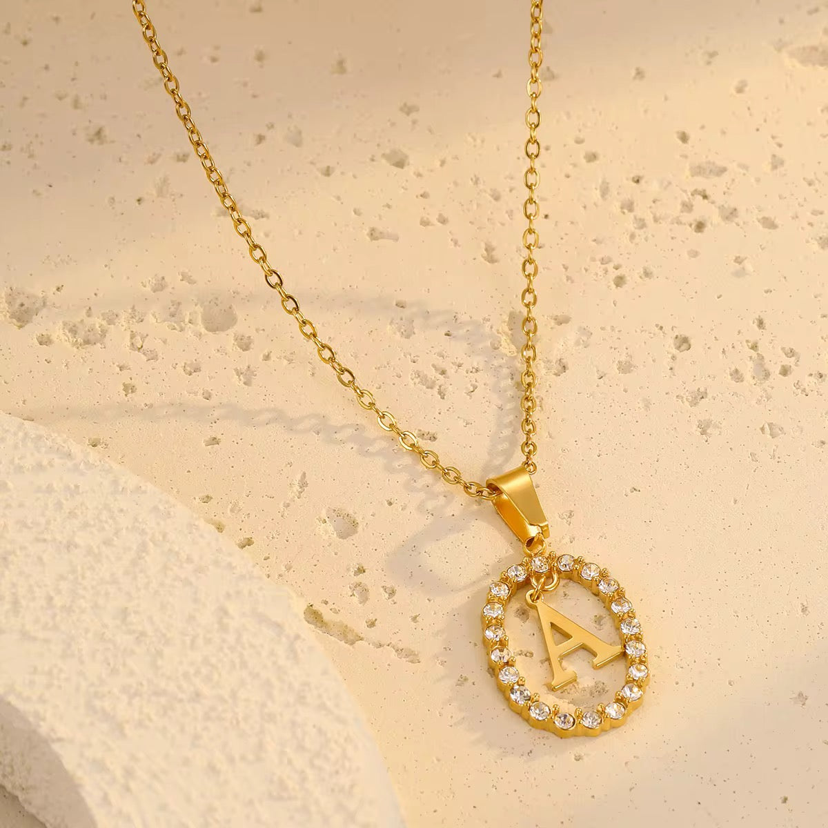 Oval Initial Ketting