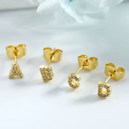 Initial Stud Oorbellen